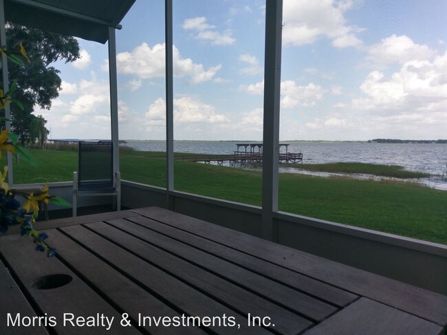 Foto del edificio - 5723 E Harbor Dr