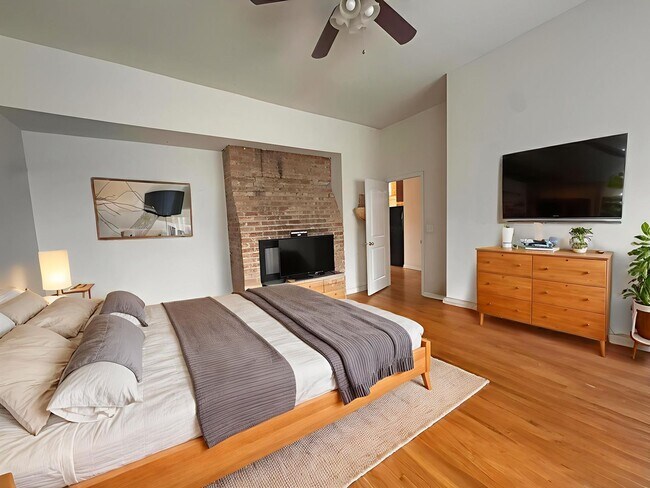 Foto del edificio - 916 W Belmont Ave