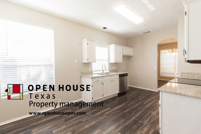 Building Photo - 3404 Ivy Glen Dr, McKinney