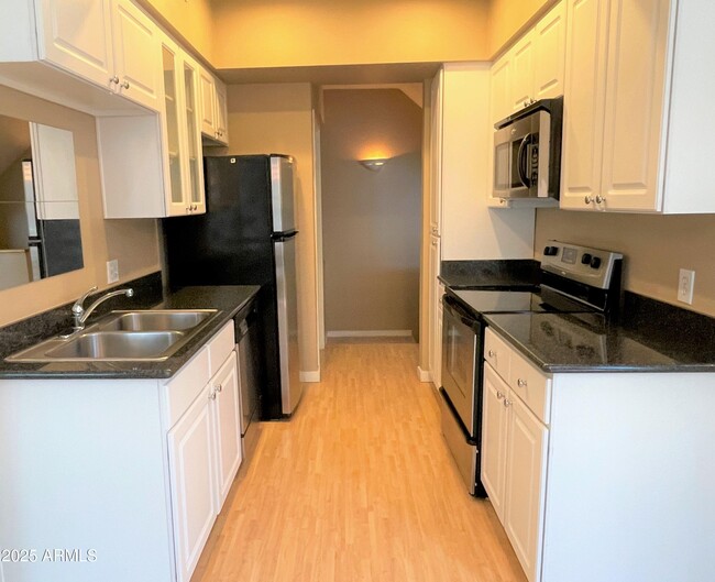 Foto del edificio - 3633 N 3rd Ave