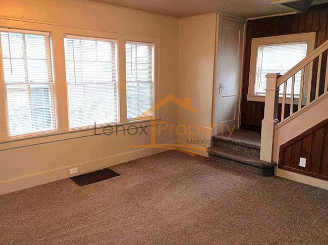 Foto del edificio - 3 Bedroom 1 Bath Home in Pontiac