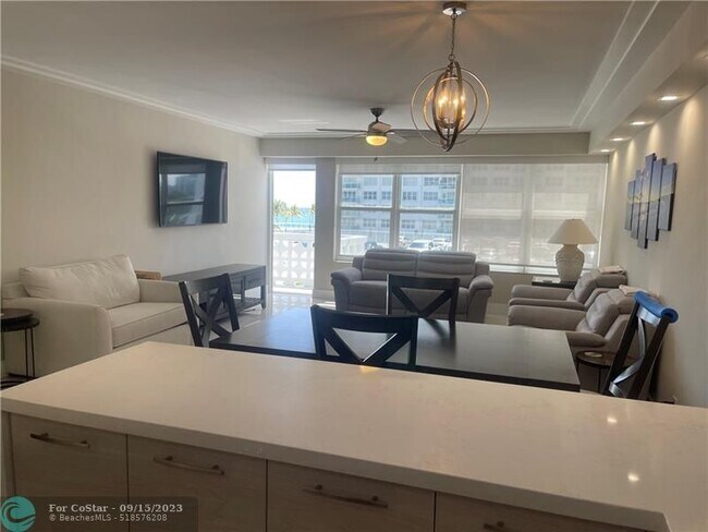 Building Photo - 4010 Galt Ocean Dr