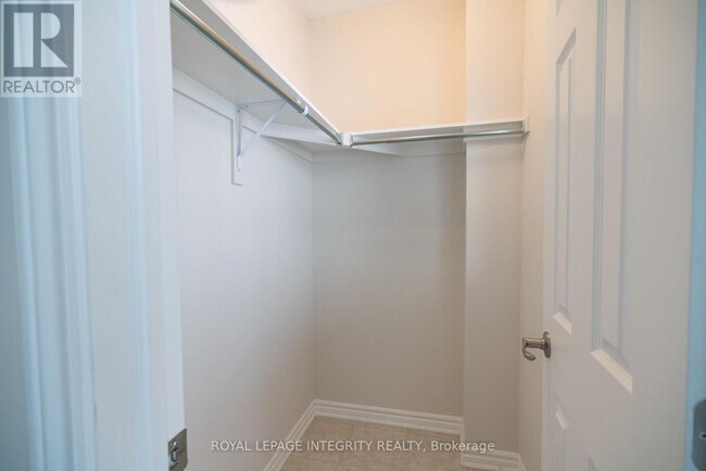 Photo du bâtiment - 540 Culdaff Rd