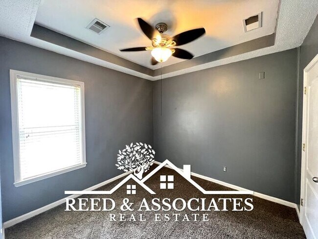 Foto del edificio - 3 Bedroom in Oakland!