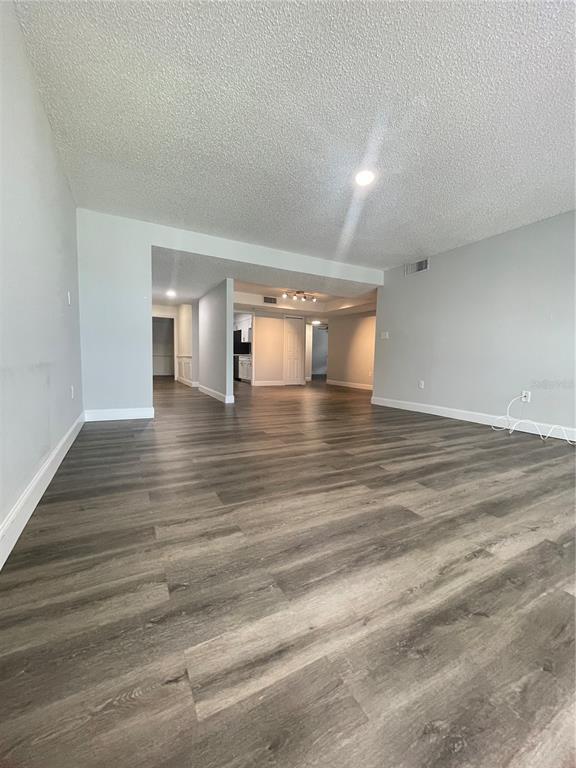 Foto del edificio - 4575 S Texas Ave