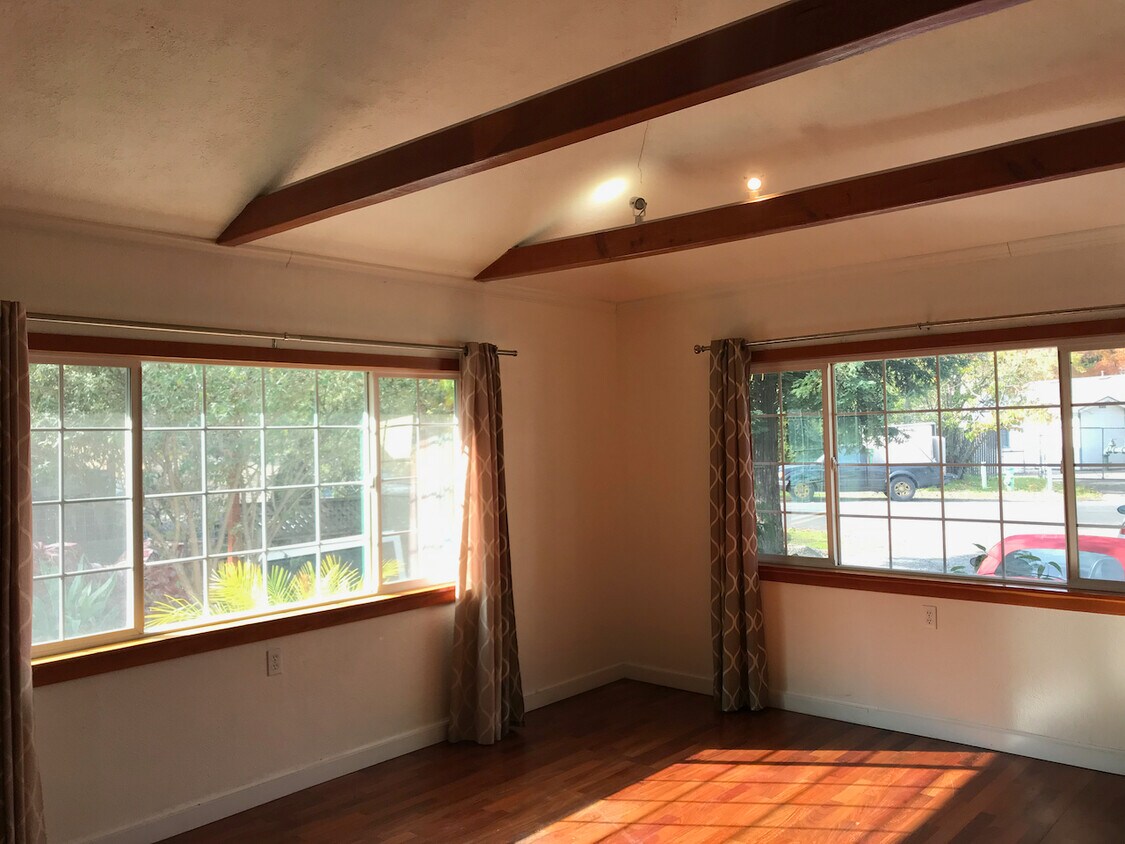 84 E Sierra Ave, Cotati, CA 94931 House for Rent in Cotati, CA