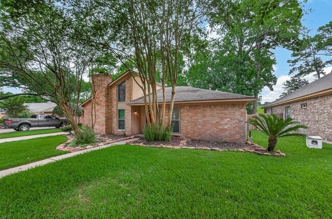 Foto del edificio - 7527 N Hollow Cir