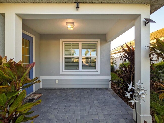 Building Photo - 1045 Crosswind Ave