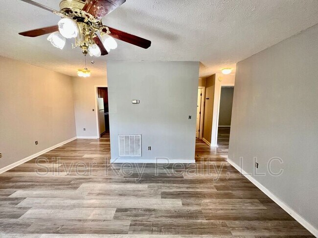 Foto del edificio - 210 Chota Vw