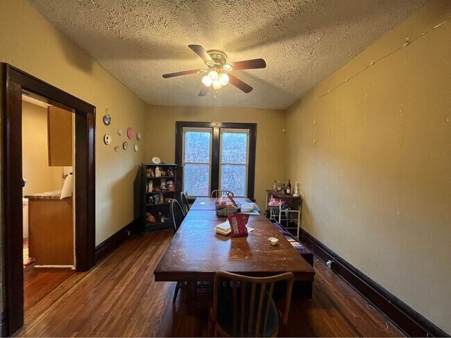 Foto del edificio - 1115-15 E 18th Ave