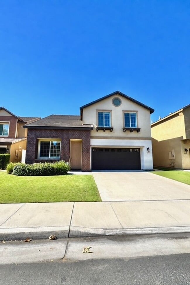 Building Photo - 8210 Prentice Hall Dr