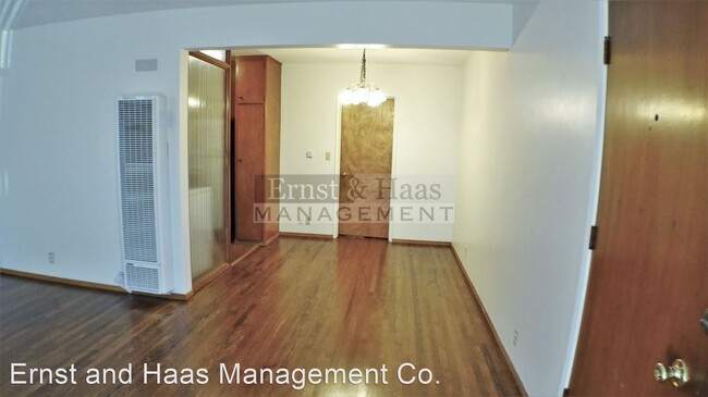 Foto del edificio - 1 br, 1 bath House - 1047 E. 1st St. #02