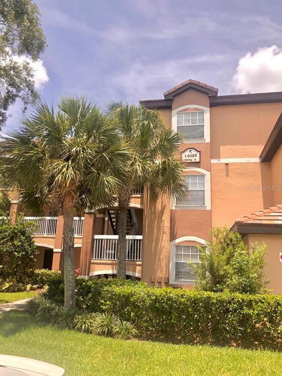 Primary Photo - 14037 Fairway Island Dr