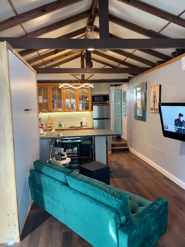 Foto principal - 4435 W Iowa Ave