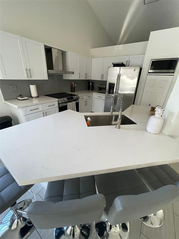 Foto del edificio - 755 Sand Creek Cir