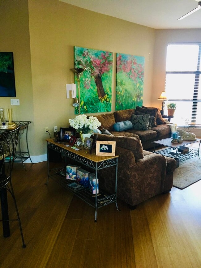 Building Photo - 250 S Martin Luther King Blvd