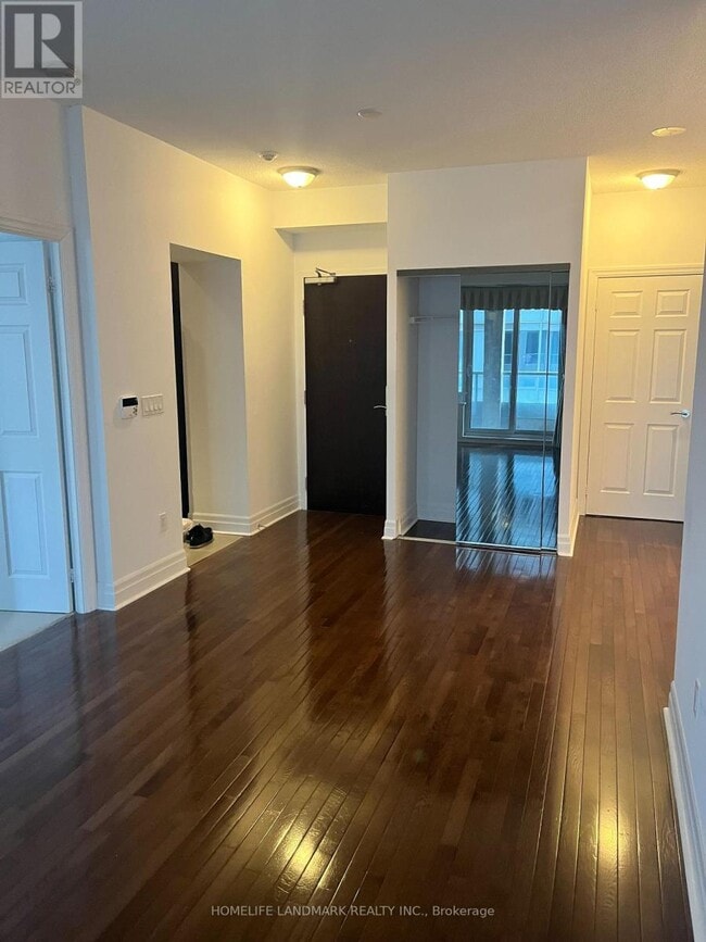 Building Photo - 35 Balmuto St