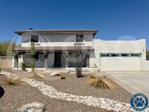 Building Photo - 3700 N San Sebastián Dr