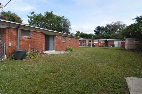 Foto del edificio - 868 Marben Dr