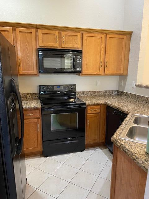 Building Photo - 3026 Laurel Ridge Cir