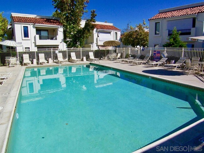 Foto del edificio - 8431 Westmore Rd