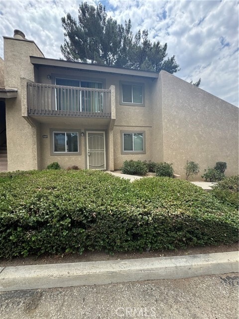 Building Photo - 1251 S Meadow Ln