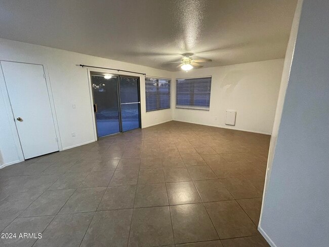 Foto del edificio - 13564 W Fargo Dr