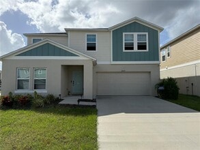 Building Photo - 3464 Dahlia Dr