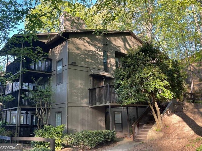 Foto del edificio - 2704 Cumberland Ct SE