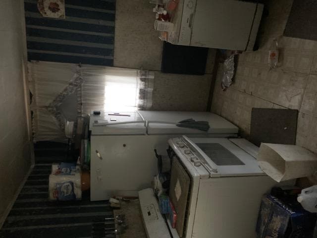 Building Photo - 23 Concord St