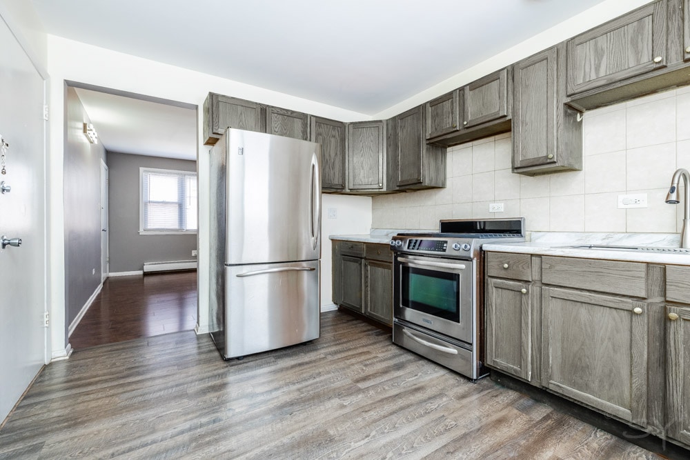 5700 W Park Ave Unit 2S, Cicero, IL 60804 Condo for Rent in Cicero