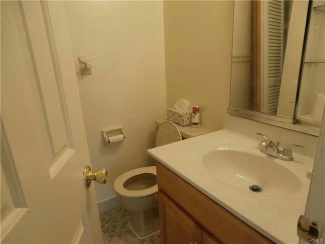 Primary Photo - 715 Kennedy Dr