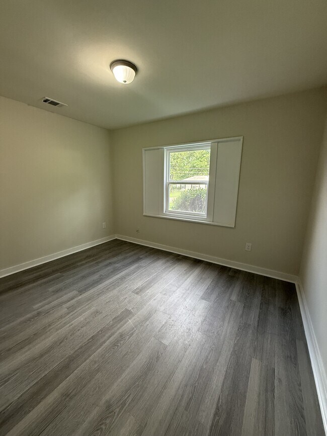 Foto del edificio - 1545 17th Pl SW