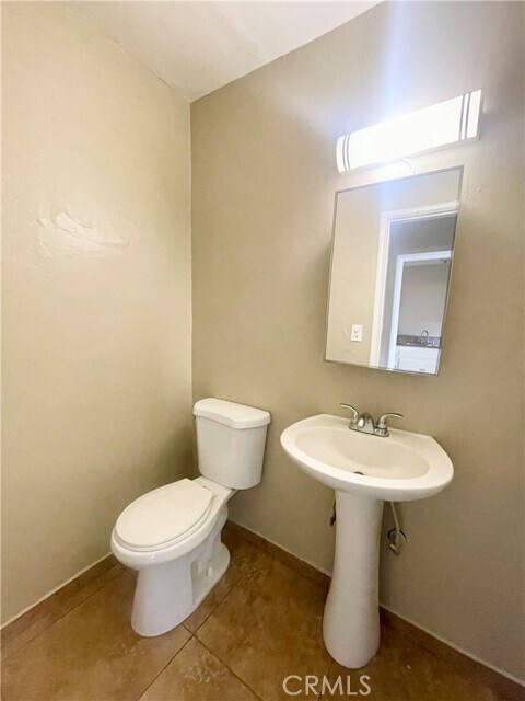 Foto del edificio - 888 N Palm Ave