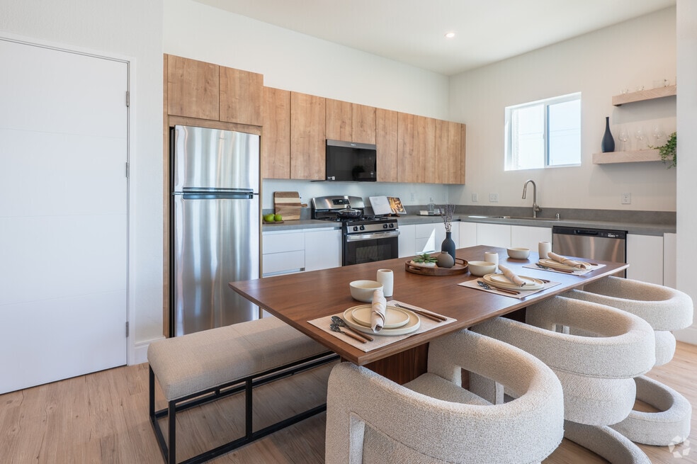 Snapshot of Luxury Penthouse Apartments Las Vegas Meal Delivery