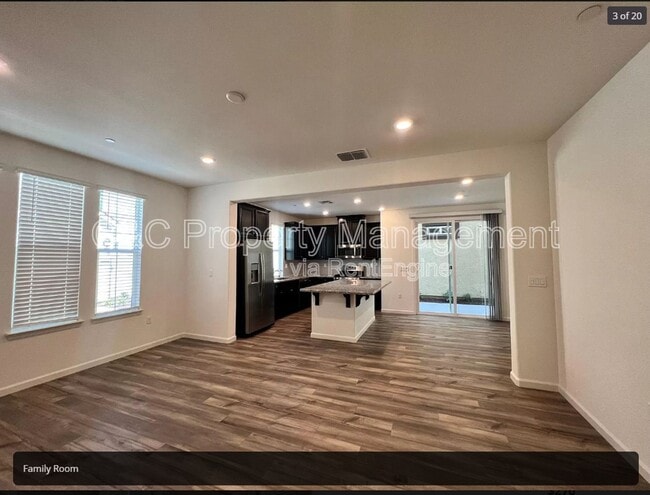 Building Photo - 6025 Dragon Hawk Pl