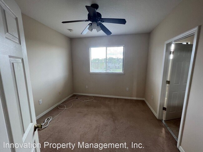 Foto del edificio - 2 br, 2.5 bath House - 2227 Seven Oaks Drive