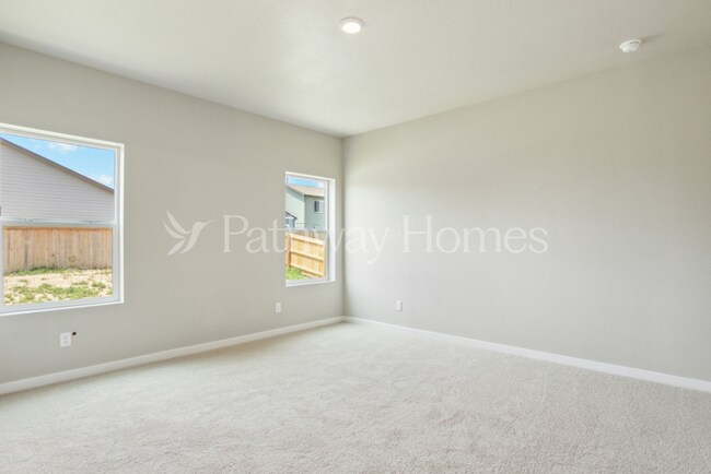 Foto del edificio - 857 Emerald Lakes St