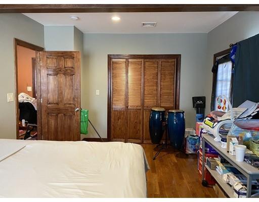 Foto del edificio - 342 Cummins Hwy