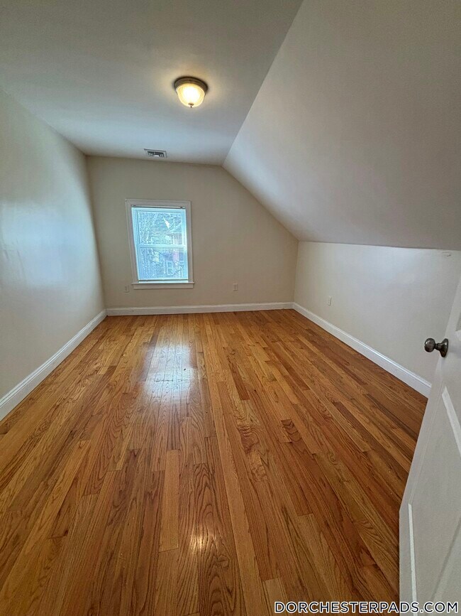 Foto del edificio - 9 Nottingham St