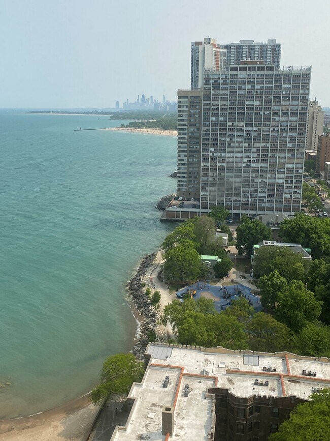Foto del edificio - 6301 North Sheridan Road