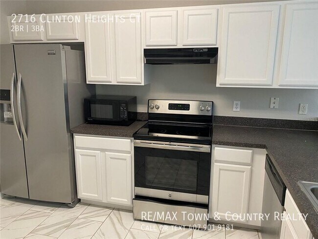 Building Photo - Ashford Park Townhome for Rent on Oviedo!!