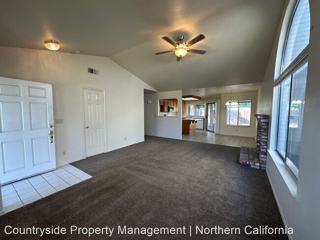 Foto del edificio - 3 br, 2 bath House - 1281 Austin David Way