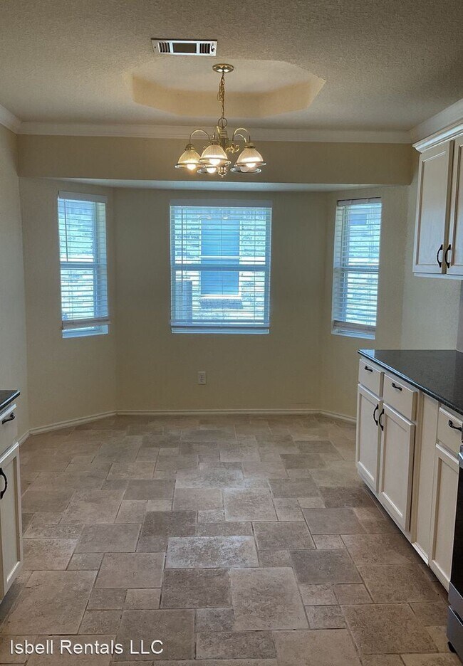 Building Photo - 3 br, 2 bath House - 3505 Lakecrest Drive