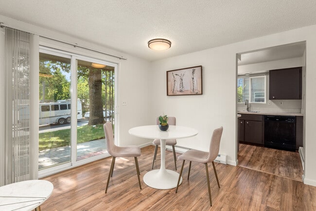 Dining Area - 120 W Cora Ave