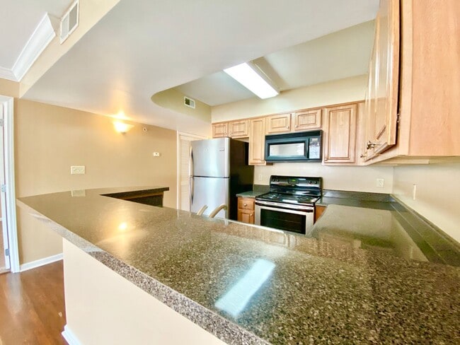 Welcome home to LAUREL STATION for Fall 2026! 3bed/2bath for $3300 includes two parking spaces! - Welcome home to LAUREL STATION for Fall 2026! 3bed/2bath for $3300 includes two parking spaces!