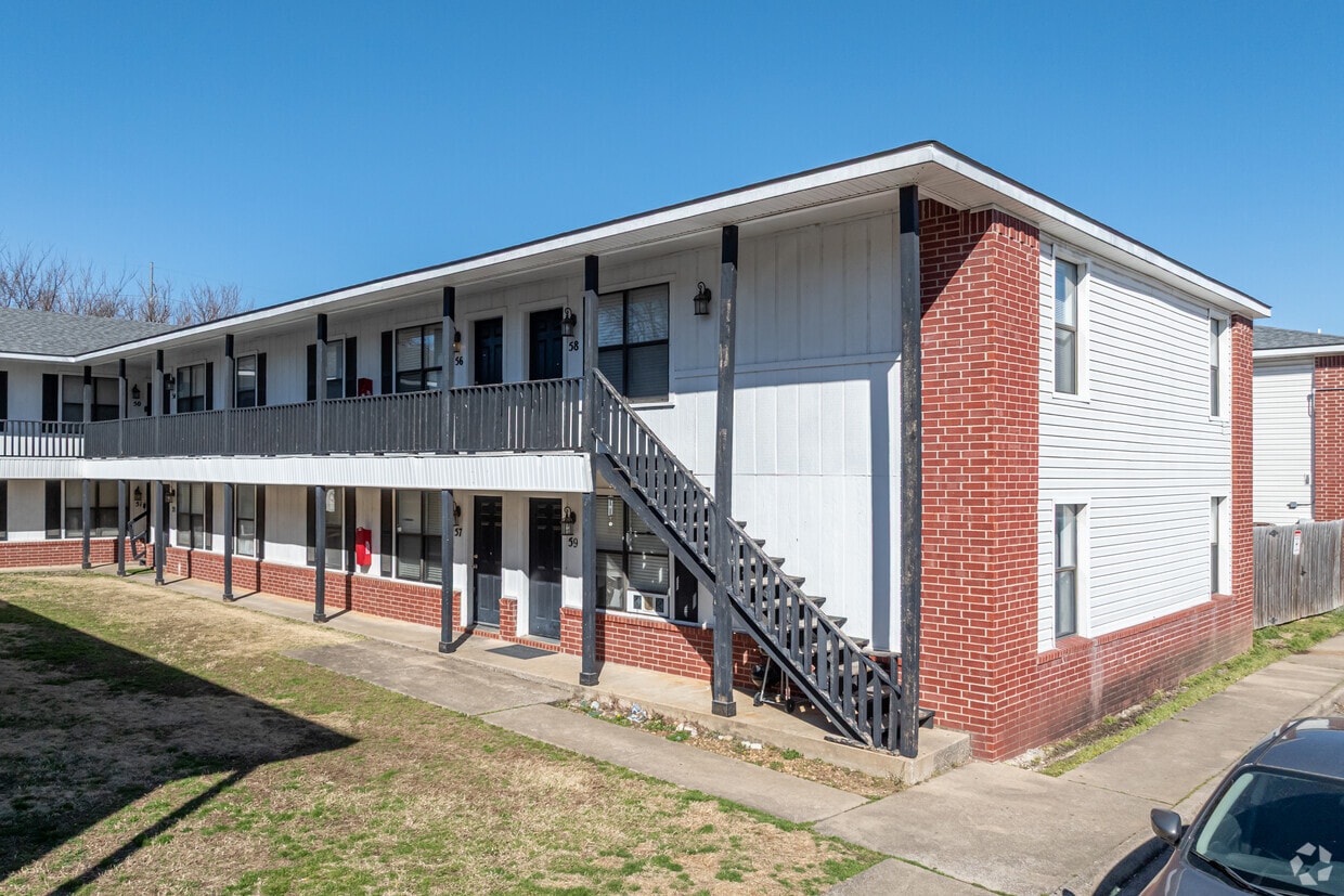 Sycamore Apartments - Sycamore Apartments