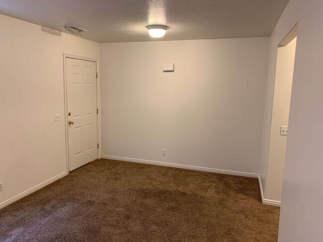 Building Photo - 1728 N 1500 W
