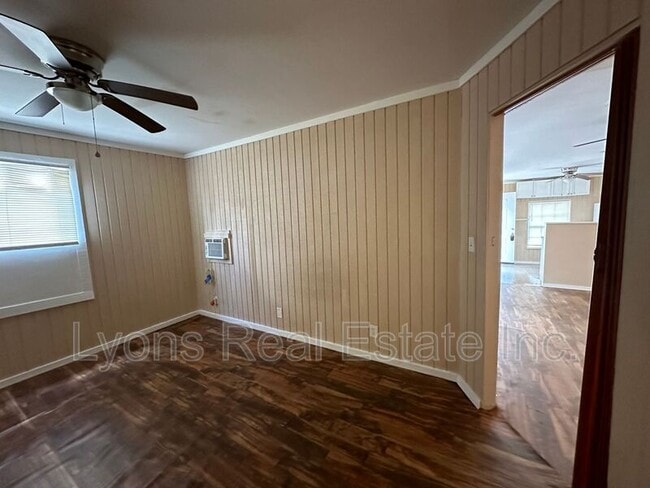 Photo - 2131 Canal St C House