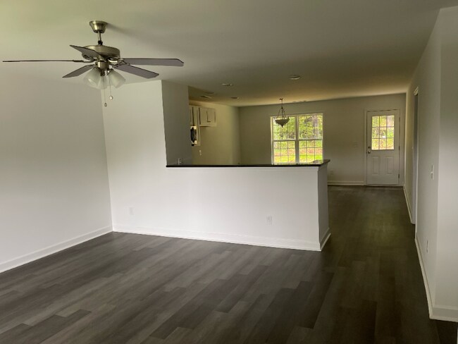 Building Photo - 109 Alexander Dr